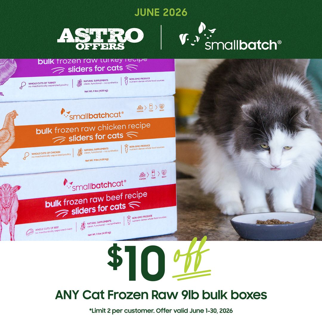 Smallbatch cat sliders are 1oz portions of 98% humanely raised, whole cuts of meat, organs, and bone. A prey model inspired recipe, ready for easy feeding & loved by the most discerning felines.