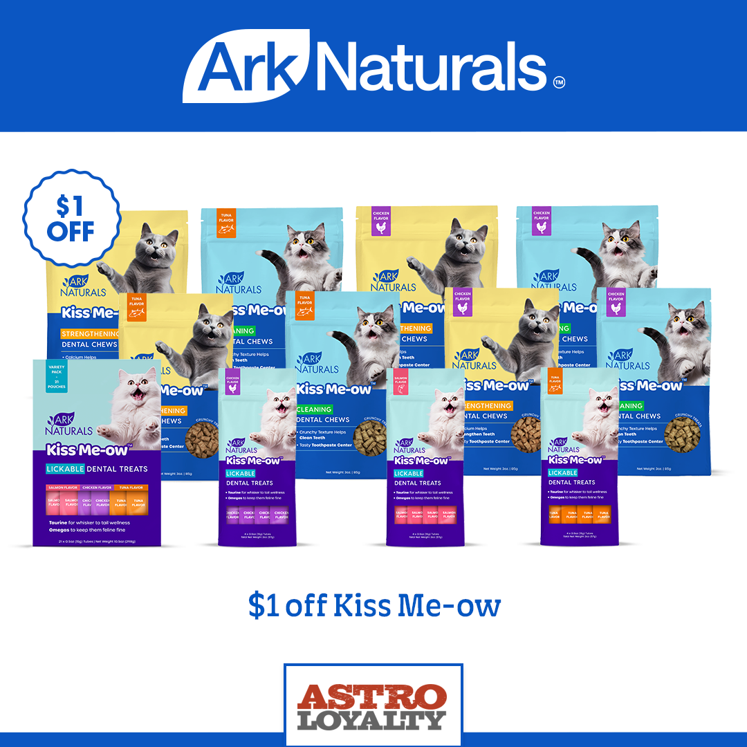Boost your cat's dental routine with our 4-in-one crunchy dental cat chews! Each chew is made with a toothpaste center for cleaning and ridges to reduce plaque and tartar.