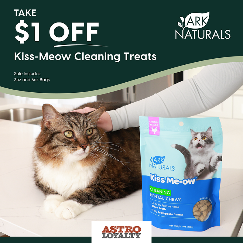 Meet our 4-in-one dental cat chews! Each chew is made with a toothpaste center for cleaning and a crunchy texture to help reduce plaque and tartar.